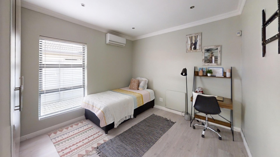 To Let 3 Bedroom Property for Rent in Sonkring Western Cape